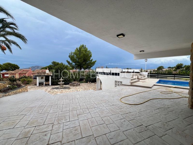 Foto e1cef0e7-d946-4b14-8280-b45b671d4c1a. Xalet amb aparcament piscina a Montebello - Nou Espai Nucia (la)