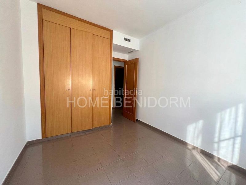 Foto 2184431d-f1a9-4b25-9873-1a968539930f. Chalet  de 3 habitaciones con vistas al mar y montaña en balcón terra marina en Finestrat