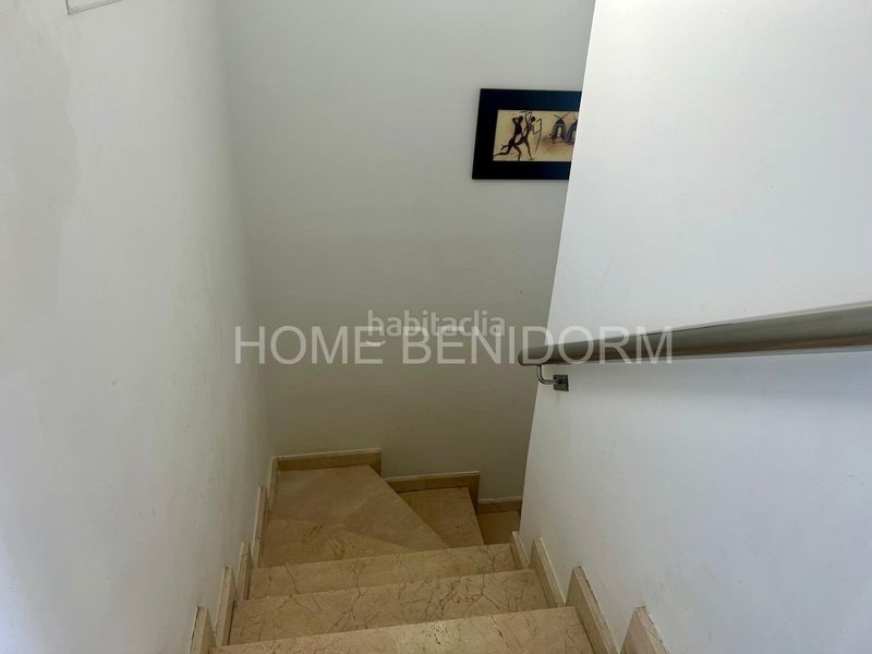 Foto a4f2c88b-2406-4b8a-9c5c-455817b858f9. Chalet  de 3 habitaciones con vistas al mar y montaña en balcón terra marina en Finestrat