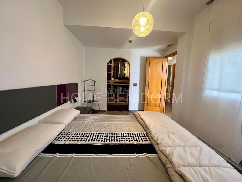 Foto d64ab1a3-d169-4877-bce3-90087e81b1de. Chalet  de 3 habitaciones con vistas al mar y montaña en balcón terra marina en Finestrat