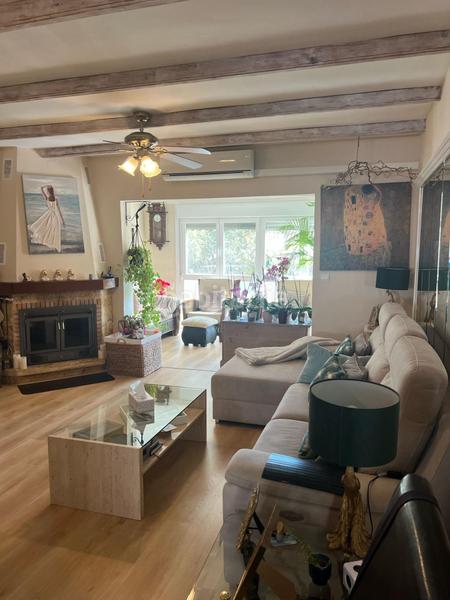 Foto d775d6ee-d163-4a15-9526-0b9e3635fcc5. Casa adossada amb calefacció aparcament piscina a Nucia (la)