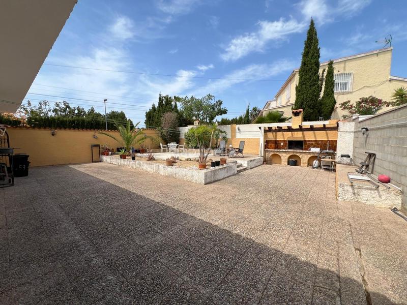 Foto e1af7346-d404-42af-a664-5ff01c330f88. Xalet a Montebello - Nou Espai Nucia (la)