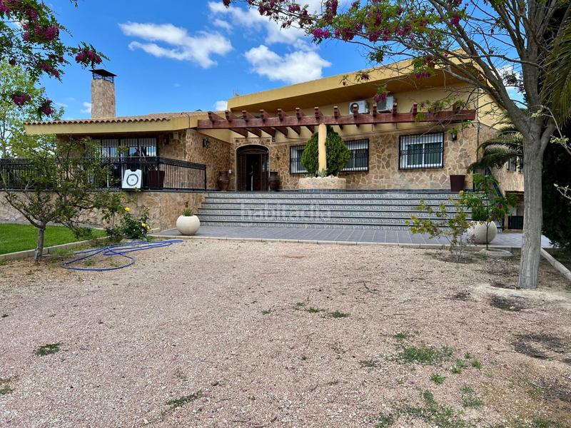 Foto 15d15c91-33d1-44a7-becd-8095e214bdd5. Casale con piscina in Sax