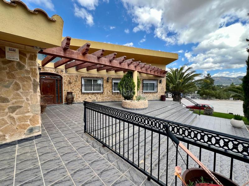 Foto 8c2cb112-429b-4dbf-b3db-ac28c10b9733. Casale con piscina in Sax