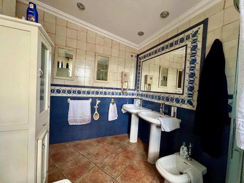 Foto af963032-6a2b-42d6-ac6a-bb5ef23dc285. Casale con piscina in Sax