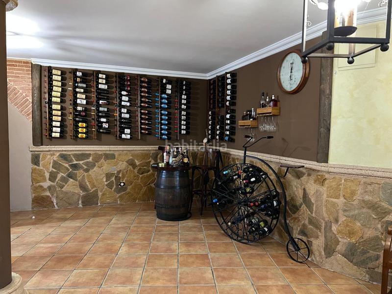 Foto bdb62f20-9ead-493f-8f35-67a1a948f57d. Casale con piscina in Sax