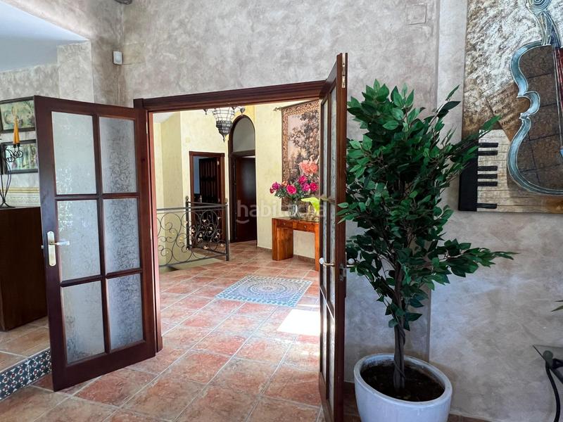 Foto cda3e7bc-d351-48f6-b959-582999a4afdc. Casale con piscina in Sax