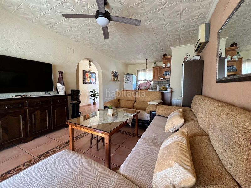 Foto 50a69932-d45d-4811-8582-633692765dba. Xalet amb aparcament piscina a Coloma Nucia (la)