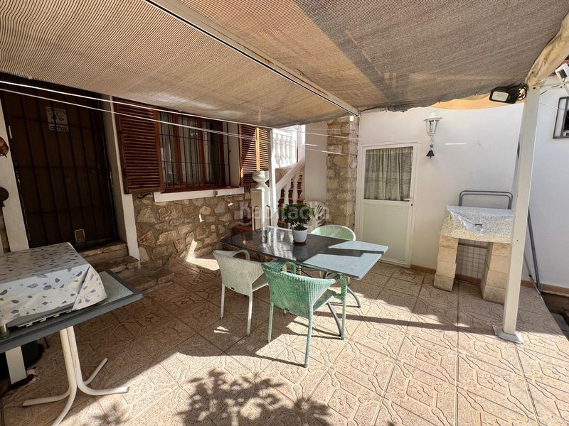Foto b364d2cb-9548-411a-96f2-de1e88917d07. Xalet amb aparcament piscina a Coloma Nucia (la)