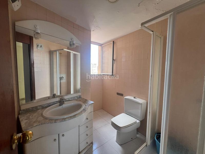 Foto 100d5013-eb80-4ef4-bfa5-d1ccd94eb0dd. Appartamento con parcheggio piscina in Playa Levante Benidorm