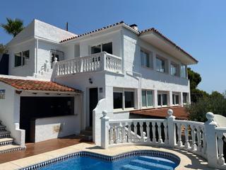 Xalet a Montebello - Nou Espai. Chalet en la nucia de 5 habitaciones
