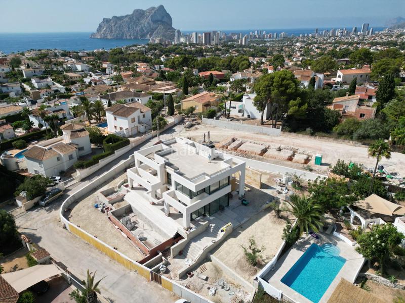 Foto 76aea00d-ecb7-463b-9eec-9d000bdb79e1. Chalet lujoso villa moderna en La Fustera Benissa