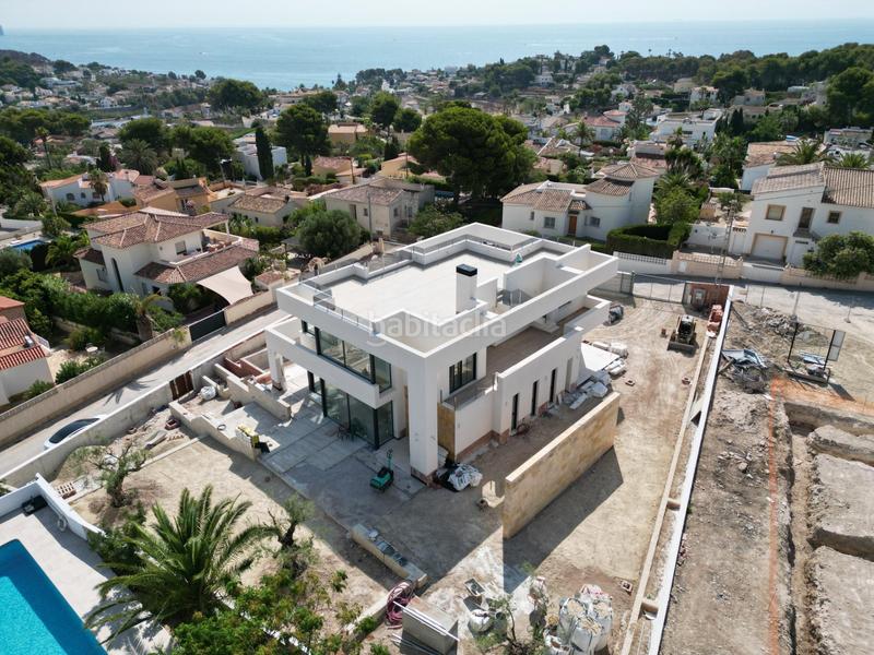 Foto e6533b55-8045-4d00-a9d3-82c46e580965. Chalet lujoso villa moderna en La Fustera Benissa