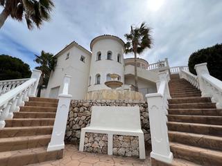 Chalet à Altea la Vella. Chalet unico en altea zona don cayo