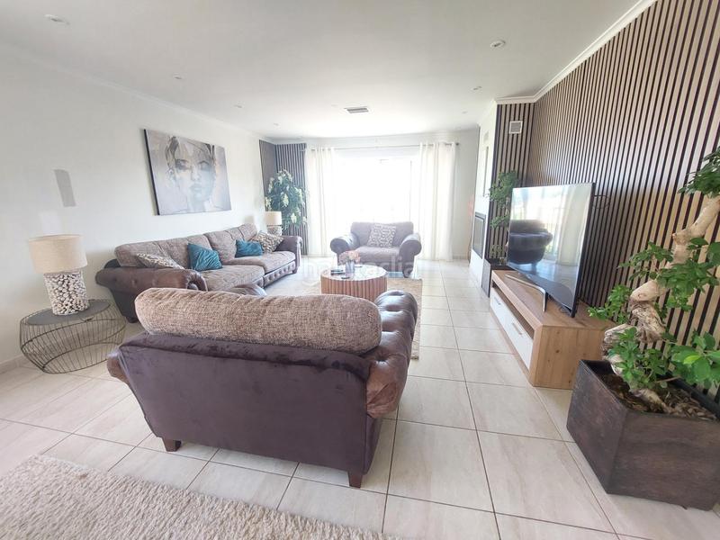 Foto d205bcea-e35b-4375-b4c4-8dc9c53899f4. Xalet amb aparcament piscina a Pueblo-Ubanizaciones Alfàs del Pi (l´)