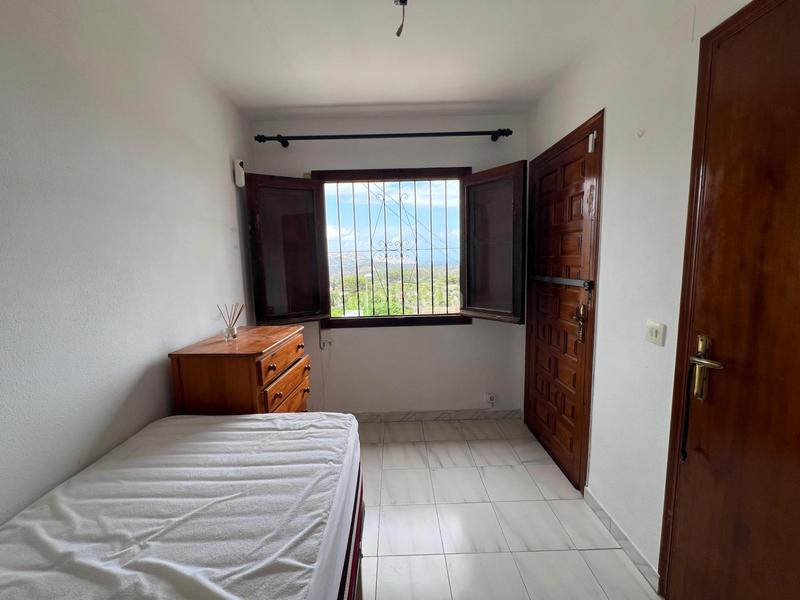 Foto b9e3beb2-ff75-445a-b95e-f59facc1dd10. Casa pareada pareado en la nucia en El Tossal-Bello Horizonte Nucia (la)