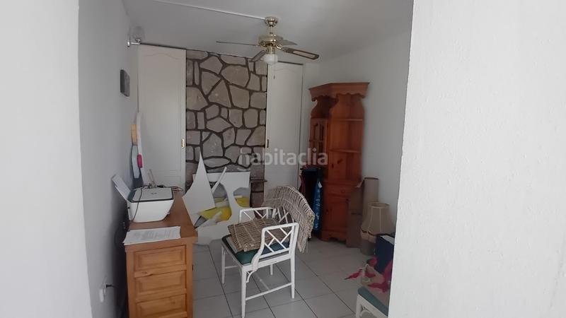Foto f230efba-acbe-448a-a748-1424a78d67fe. Chalet avec parking piscine dans San Rafael - Nucia Park Nucia (la)