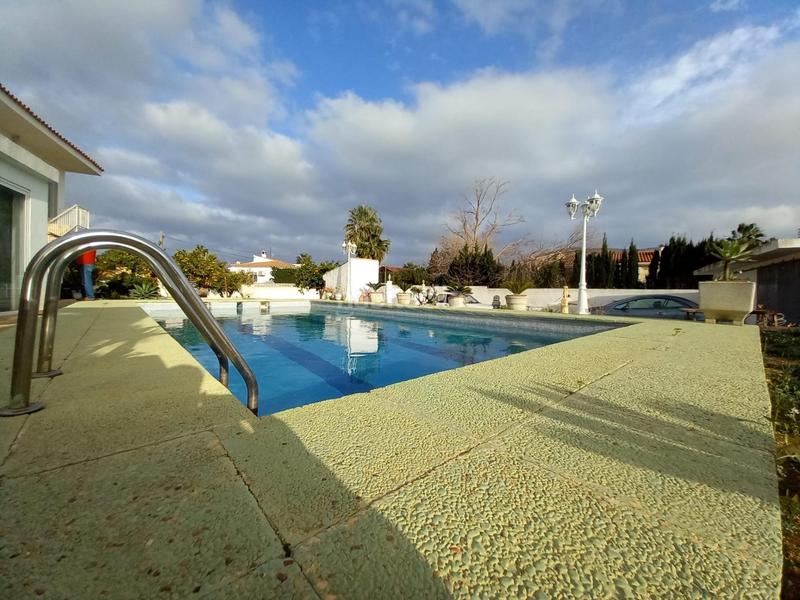 Foto 8e22a6d6-c350-40a8-8e9c-7e201d23b328. Chalet with parking pool in Pueblo-Ubanizaciones Alfàs del Pi (l´)