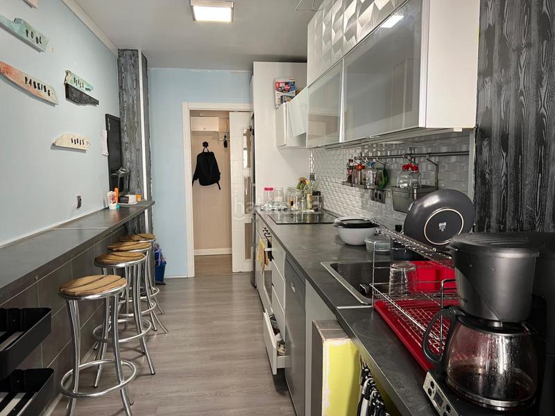 Foto 2112bfb2-275d-4582-9630-d7359afe6aa0. Piso  de 3 habitaciones con garaje en Colonia Madrid Benidorm