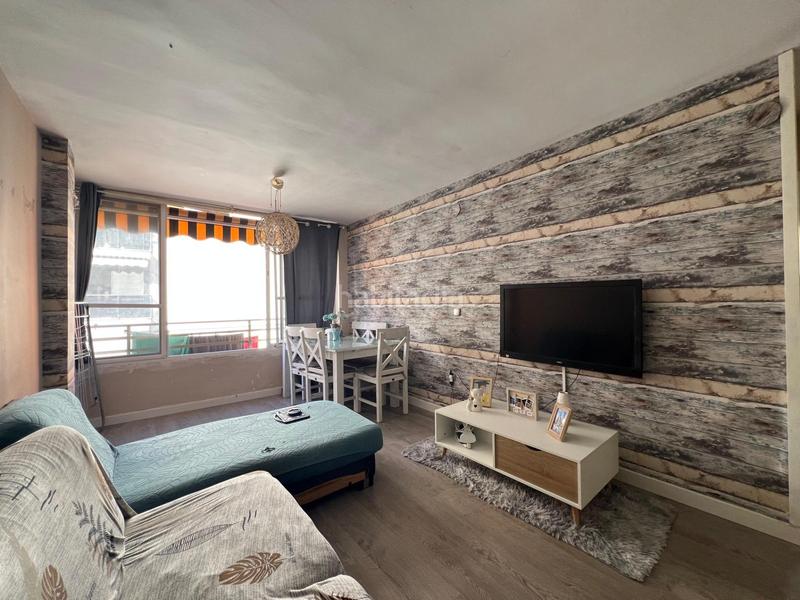 Foto b2fbb12d-95cb-4a25-93e9-8dd0f67ab4e8. Piso  de 3 habitaciones con garaje en Colonia Madrid Benidorm