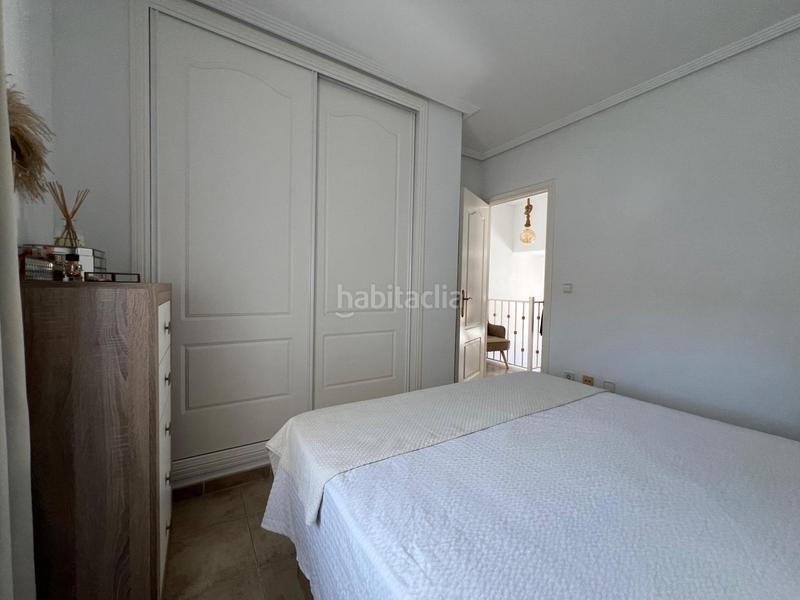 Foto 36cc1e81-9674-4d81-8cd6-25765c420735. Casa adossada amb piscina a Pueblo Acantilado-Lanuza Campello (el)