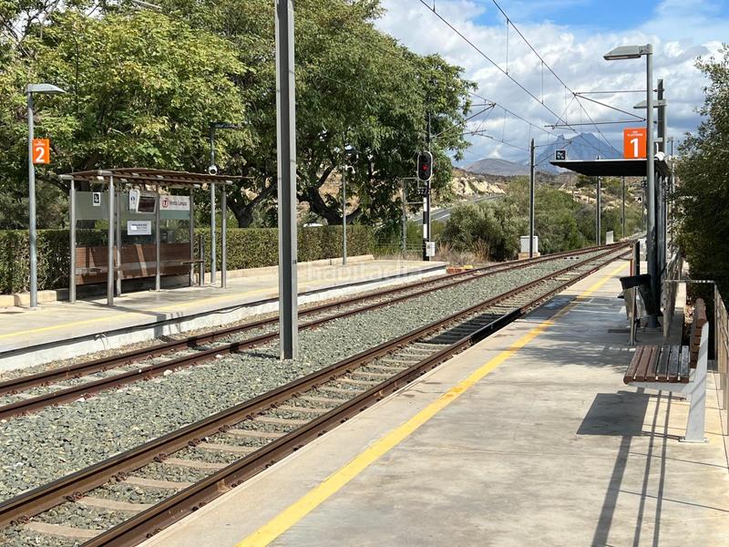 Foto 8c9f1fe4-df47-410a-b4b3-d2e7950710ca. Casa adossada amb piscina a Pueblo Acantilado-Lanuza Campello (el)