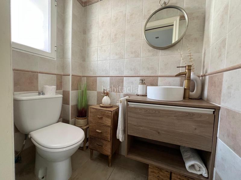 Foto af9d3a96-c218-4fb6-96b8-b9d7172416db. Casa adossada amb piscina a Pueblo Acantilado-Lanuza Campello (el)