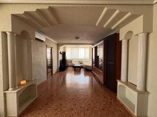 Pis en Playa Poniente. Piso de 3 habitaciones en benidorm