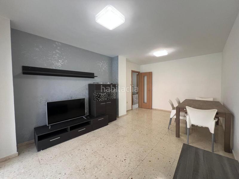 Foto 490060e4-e9fd-4507-a471-b2a08c51f610. Etagenwohnung mit parking pool in Rincón Bajo Benidorm