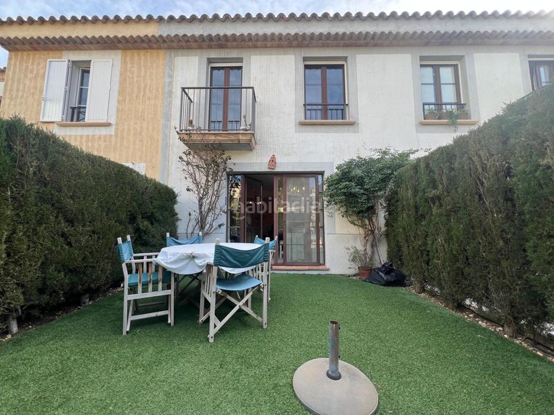 Foto bda3b510-e422-451e-87f5-048d8f053875. Casa adossada amb piscina a Golf Bahía Finestrat