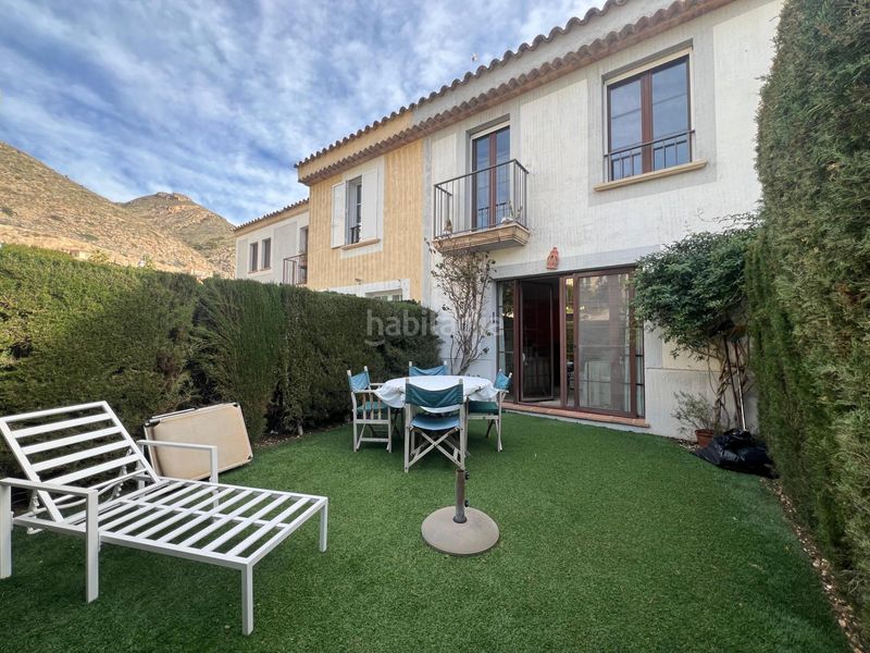 Foto c3e18c56-9852-4130-a8b4-a6461581d92b. Casa adossada amb piscina a Golf Bahía Finestrat
