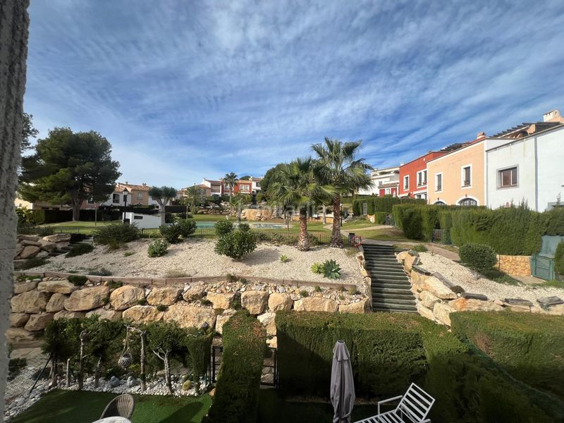 Foto d080ccf0-a4e1-4ddd-8769-4d2438ae830d. Casa adossada amb piscina a Golf Bahía Finestrat