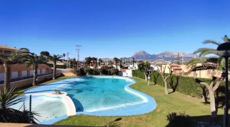 Foto 8d7a107e-9757-4138-a7af-b06d46d0ea96. Planta baixa amb aparcament piscina a L´Albir Alfàs del Pi (l´)