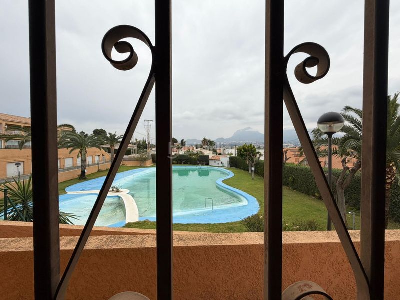 Foto f5dbb671-99b8-42ef-912f-e45364948bda. Planta baixa amb aparcament piscina a L´Albir Alfàs del Pi (l´)