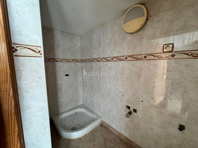 Foto 6f6c4a2e-c6e5-469b-be83-b804790feaf8. Xalet amb aparcament piscina a Coloma Nucia (la)
