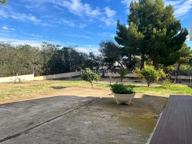 Foto a8b588f5-6450-4c57-8888-c8d6fe079d81. Xalet amb aparcament piscina a Coloma Nucia (la)