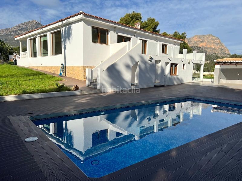 Foto ead92eba-534d-4448-8f89-756ced7e4c78. Xalet amb aparcament piscina a Coloma Nucia (la)