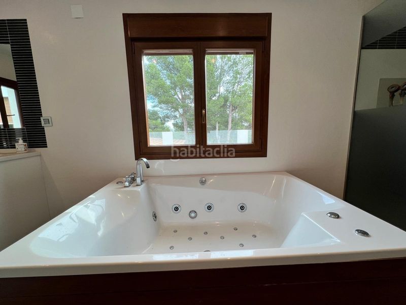Foto eef58e31-a737-447d-ab73-1bf028f8c59a. Xalet amb aparcament piscina a Coloma Nucia (la)