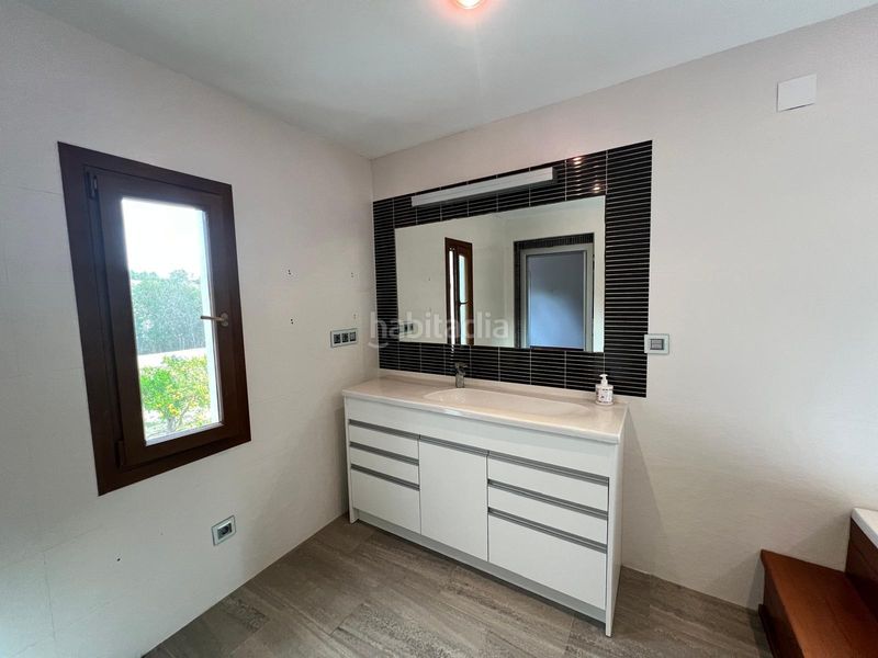 Foto fe25905a-9782-4c8e-849a-d1051c72c072. Xalet amb aparcament piscina a Coloma Nucia (la)
