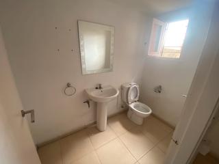 Rent Business premise in Major 21