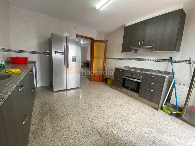 Foto c8219c0b-8ae9-4c52-8c30-74b334e52ada. Casa adosada en Breda