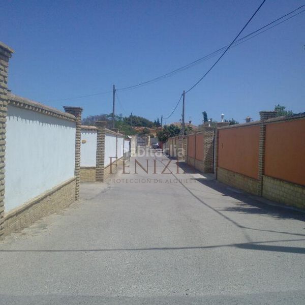 Foto 522b1f9b-9d71-4548-844c-344e0a69de10. Xalet amb xemeneia aparcament piscina a Los Franceses - La Vega Chiclana de la Frontera