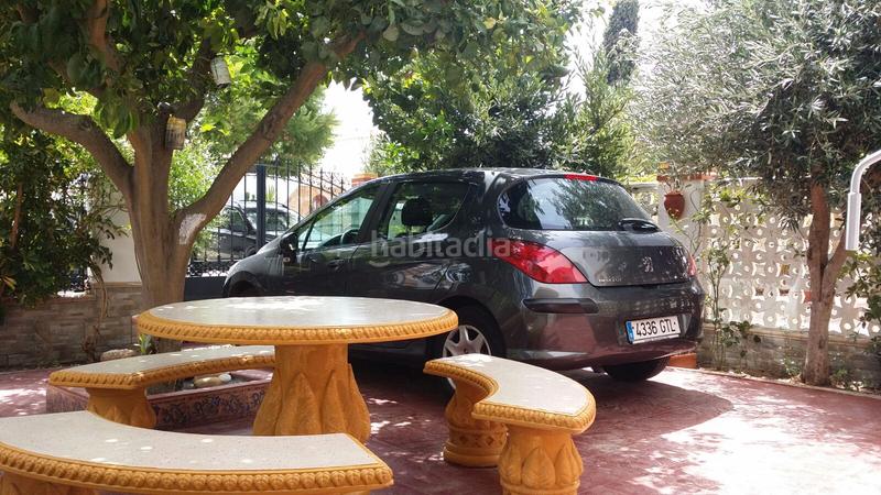 Foto ca521195-7440-41ed-9883-b0d9cfeea337. Maison jumelée avec parking piscine dans San Andrés Golf Chiclana de la Frontera