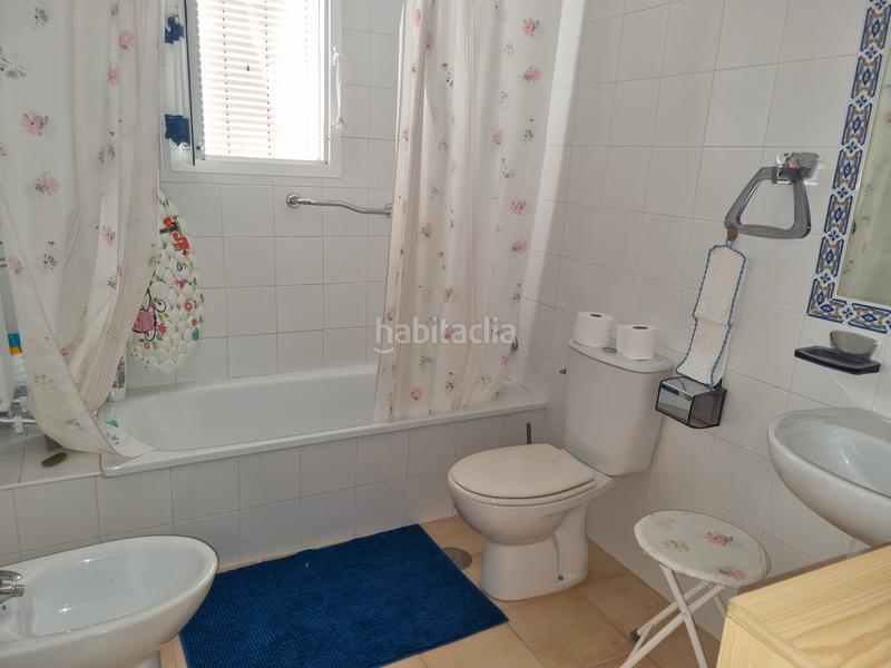 Foto ff9e0cc1-d997-4bed-9332-ef0ef0e97817. Maison jumelée avec parking piscine dans San Andrés Golf Chiclana de la Frontera