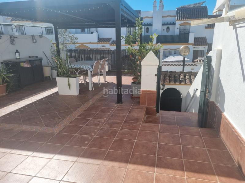 Foto b233137e-8074-4aec-ab95-f8eaf7cf4cab. Alquiler casa adosada casa bien ubicada en Hornos Púnicos San Fernando