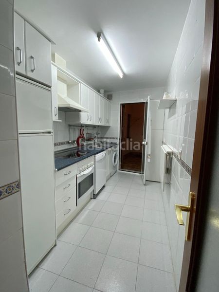 Foto 74664ec0-7879-427c-86bd-f619f99b4e1a. Affitto appartamento con parcheggio in Divina Pastora - La Yeguada Jerez de la Frontera