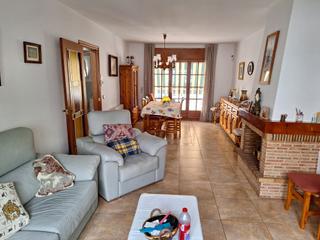 Doppelhaus in Sant Jordi. Chalet apareado en sant jordi torredembarra