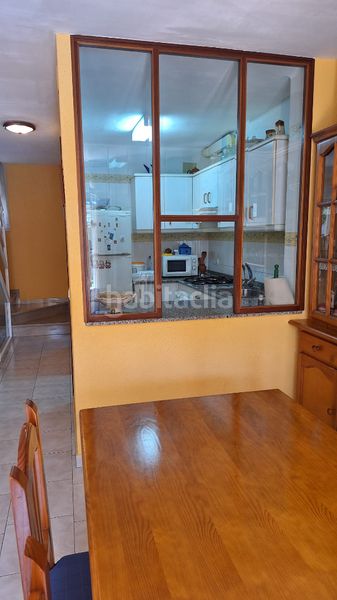 Foto 49d74eb4-403f-4307-91df-17301f837eec. Casa aparellada amb xemeneia calefacció aparcament piscina a Torredembarra