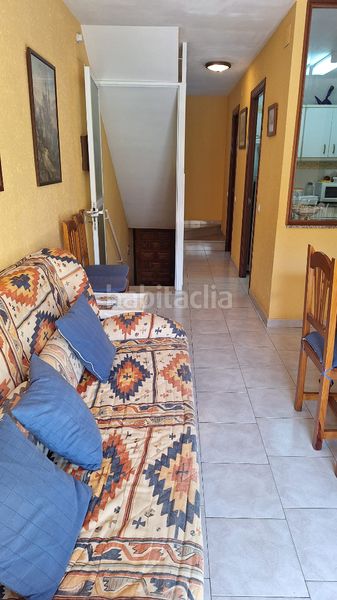 Foto b68e2ec6-1be3-4fac-ad84-def051ab4802. Casa aparellada amb xemeneia calefacció aparcament piscina a Torredembarra