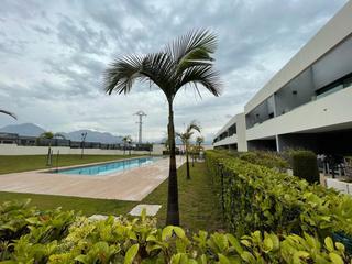 Apartamento  Camí vell d'altea 2. Apartamento de lujo con 2 dormitorios, 2 baños, terraza y jardín